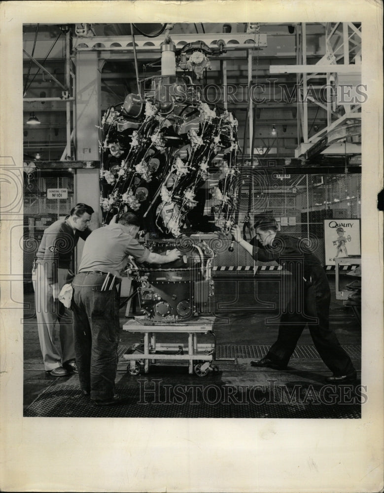 1958 Press Photo Cluster Cylinders Engine Nearing Big - RRW24269 - Historic Images