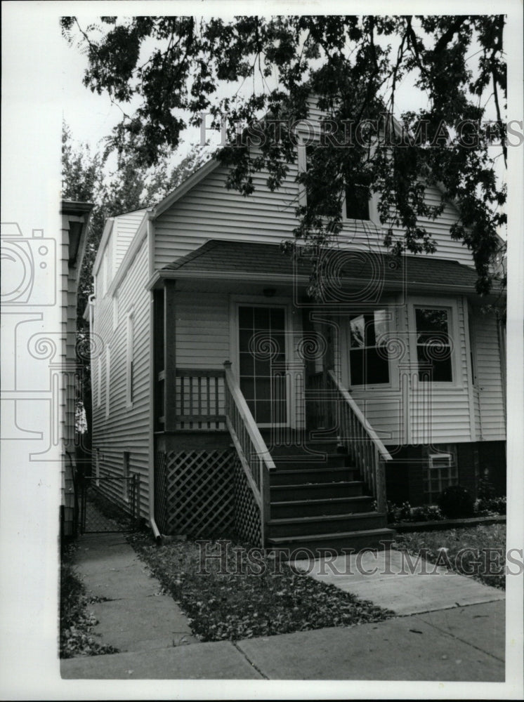 1992 Press Photo Rev Denny Jackson Lisa Front Standing - RRW24383 - Historic Images