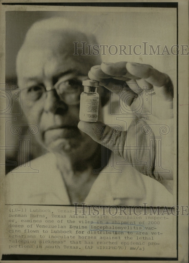 1971 Press Photo Encephalomyelitis Vaccine - RRW24437 - Historic Images