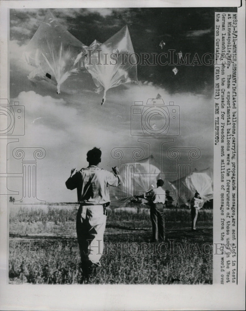 1963 Press Photo Palloons Propaganda Minneapolis Minn - RRW24523 - Historic Images