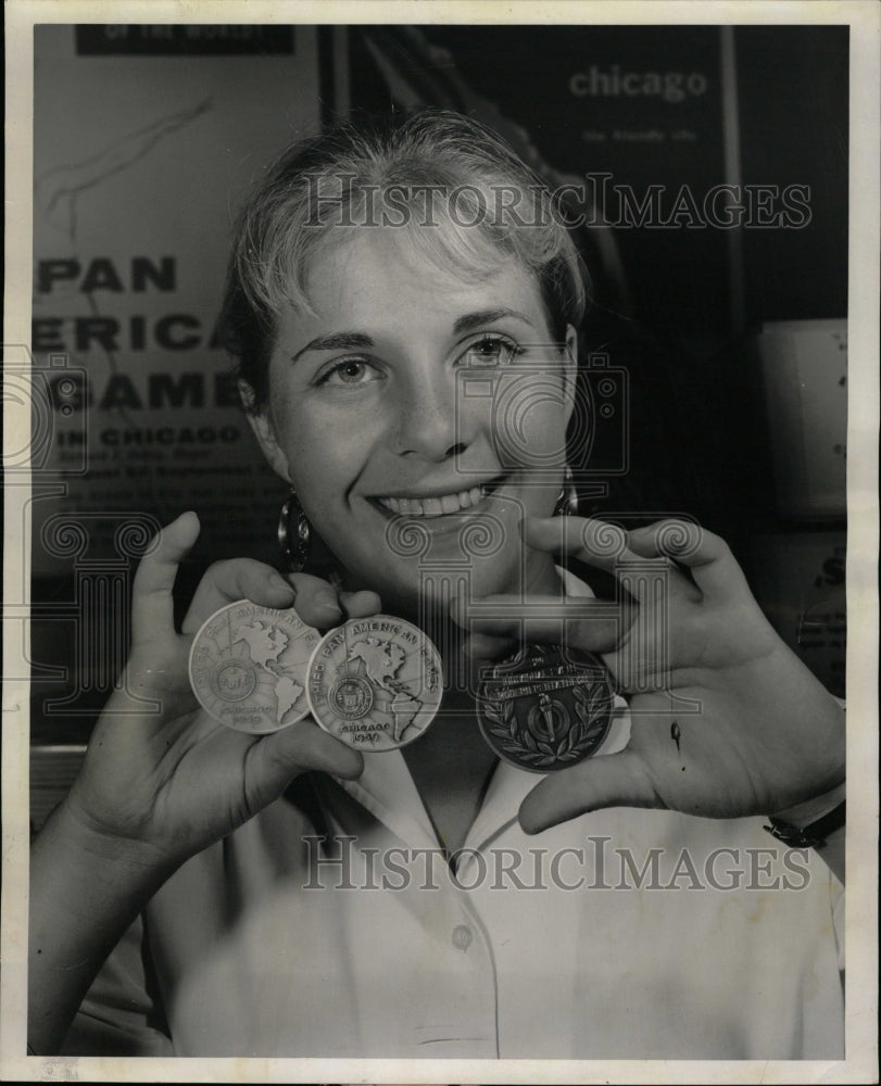 1959 Press Photo Pan American Games Medals - RRW24685 - Historic Images