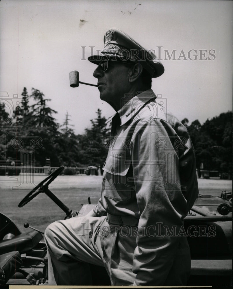 1951 Press Photo Douglas MacArthur Army General Chicago - RRW24971 - Historic Images