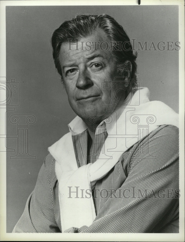 1988 Press Photo Actor James Clavell - RRW25393 - Historic Images