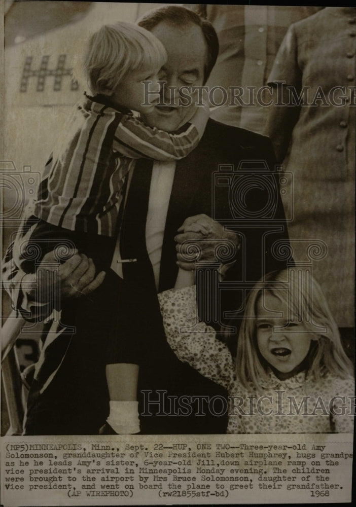 1968 Press Photo Hubert Humphrey - RRW25773 - Historic Images