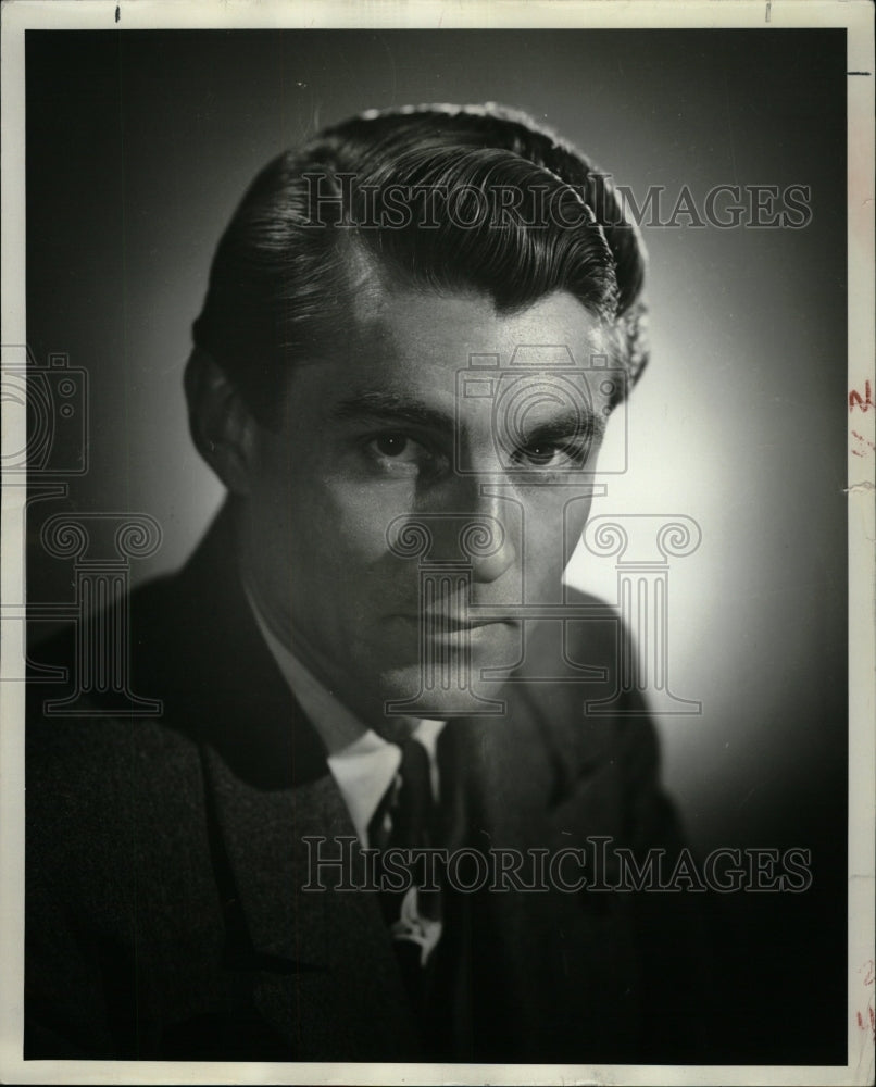 1954 Press Photo Laurence Hugo American Film Actor - RRW25857 - Historic Images