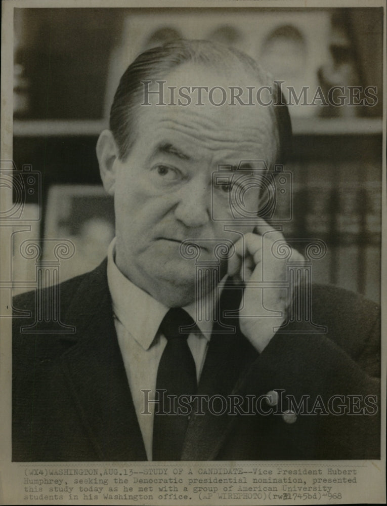 1968 Press Photo US Vice President Hubert Humphrey - RRW25953 - Historic Images