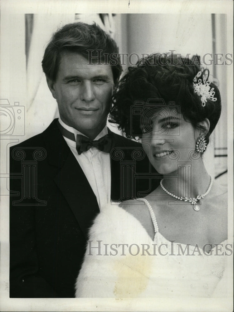 1986 Press Photo Actors Tom Berenger And Madelyn Smith - RRW26351 - Historic Images