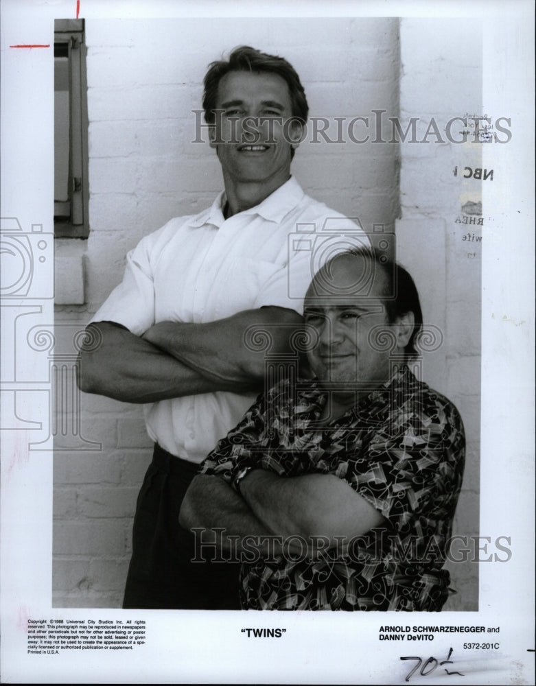 1993 Press Photo Actor Danny DeVito Twins - RRW26725 - Historic Images