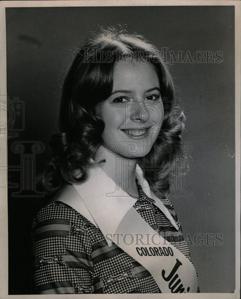 1974 Press Photo Debbie Anderson Junior Miss - RRW26897 - Historic Images