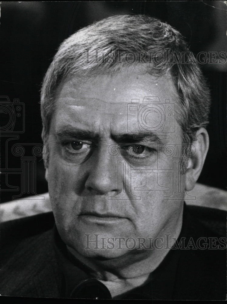 1977 Press Photo Raymond Burr Canadian Actor - RRW26961 - Historic Images