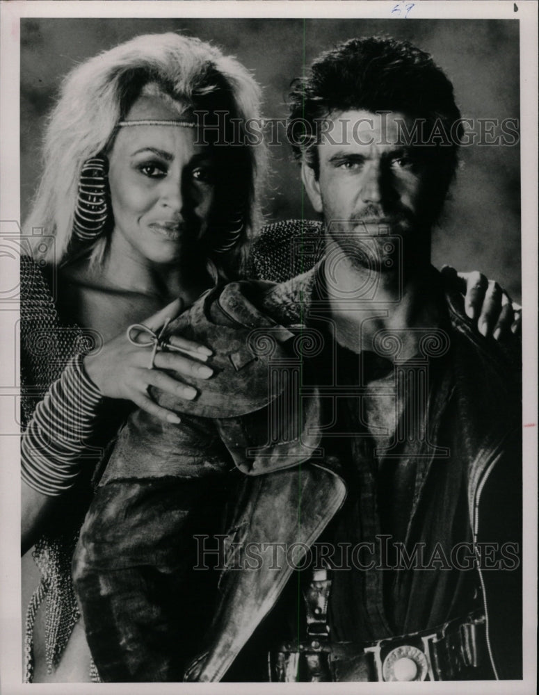 1988 Press Photo Gibson &amp; Turner Star In New Mad Max - RRW27127 - Historic Images