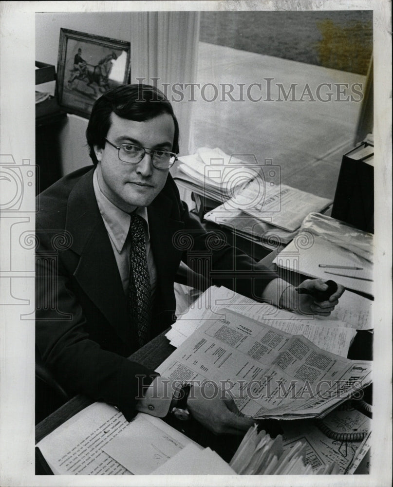 1977 Press Photo Jeffco Deputy D.A. Michael Bonafede - RRW27221 - Historic Images