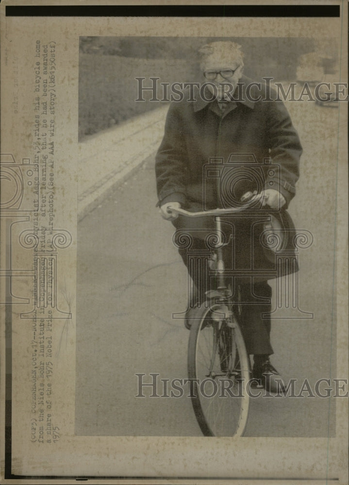 1975 Press Photo Aage Hohr Nobel Prize - RRW27285 - Historic Images