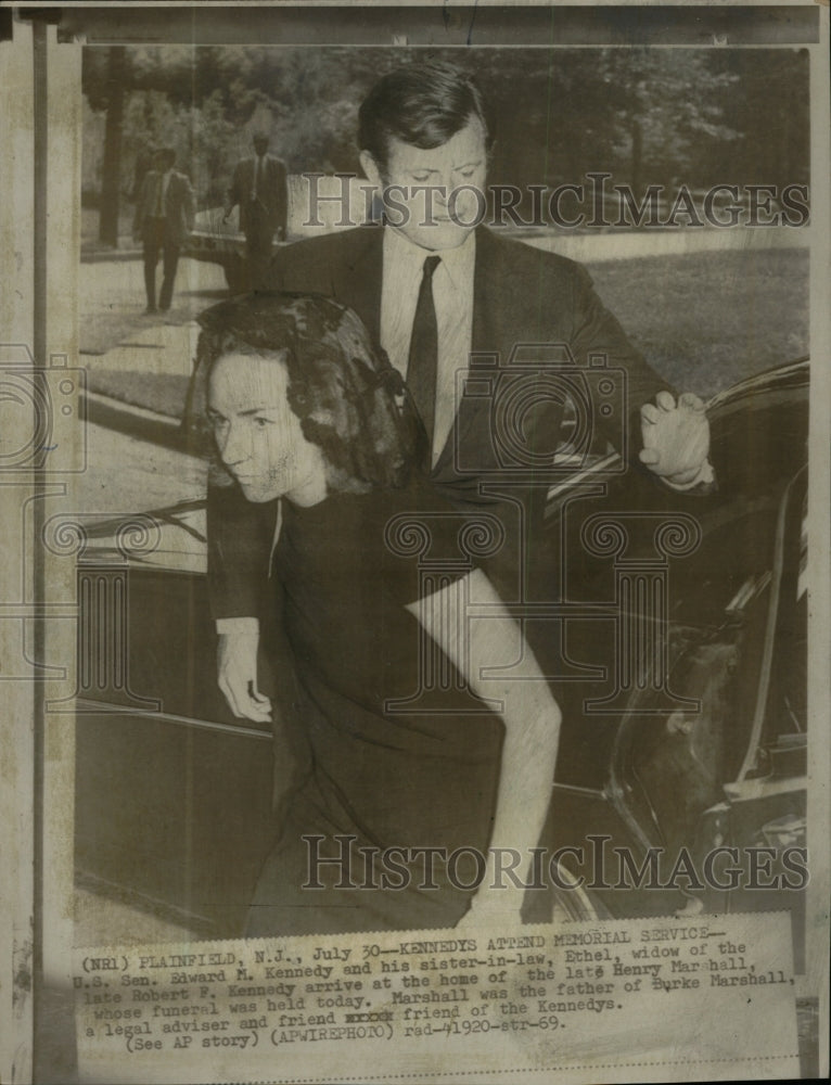 1969 Press Photo Senator Edward M. Kennedy Ethel - RRW27399 - Historic Images