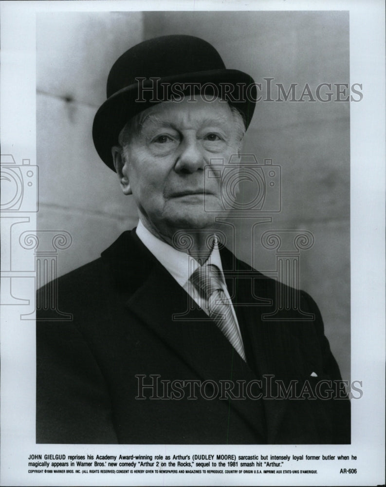 1989 Press Photo English Actor John Gielgud - RRW27437 - Historic Images