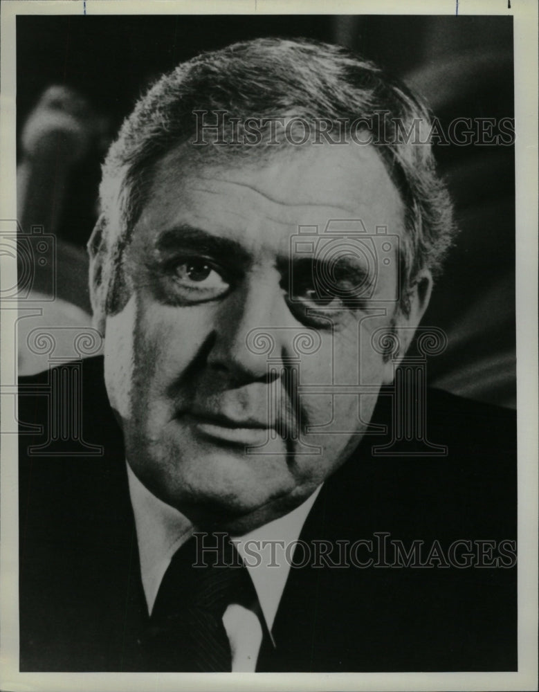 1983 Press Photo Actor Raymond Burr - RRW27711 - Historic Images