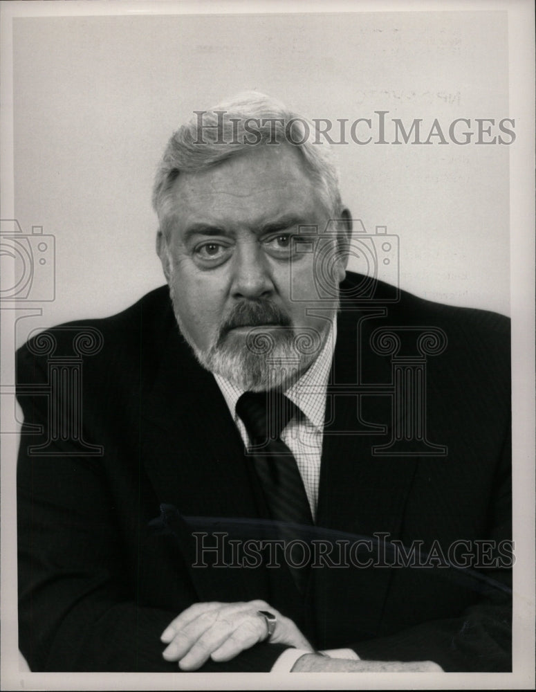 1989 Press Photo Actor Raymond Burr As Perry Mason - RRW27719 - Historic Images
