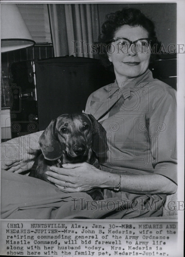 1960 Press Photo Wife John Bruce Medaris - RRW27747 - Historic Images