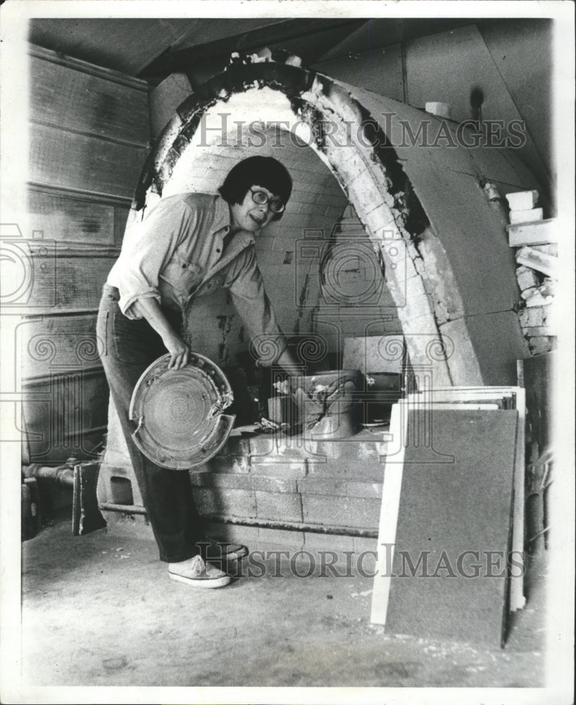 1978 Press Photo Marie Woo Potter - RRW27839 - Historic Images