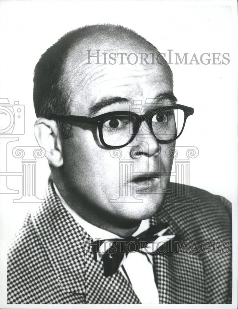 1964 Press Photo TV Director Comic Bob Sweeney - RRW28209 - Historic Images