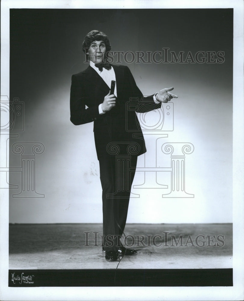 1972 Press Photo Mark Sweet Comedian - RRW28229 - Historic Images