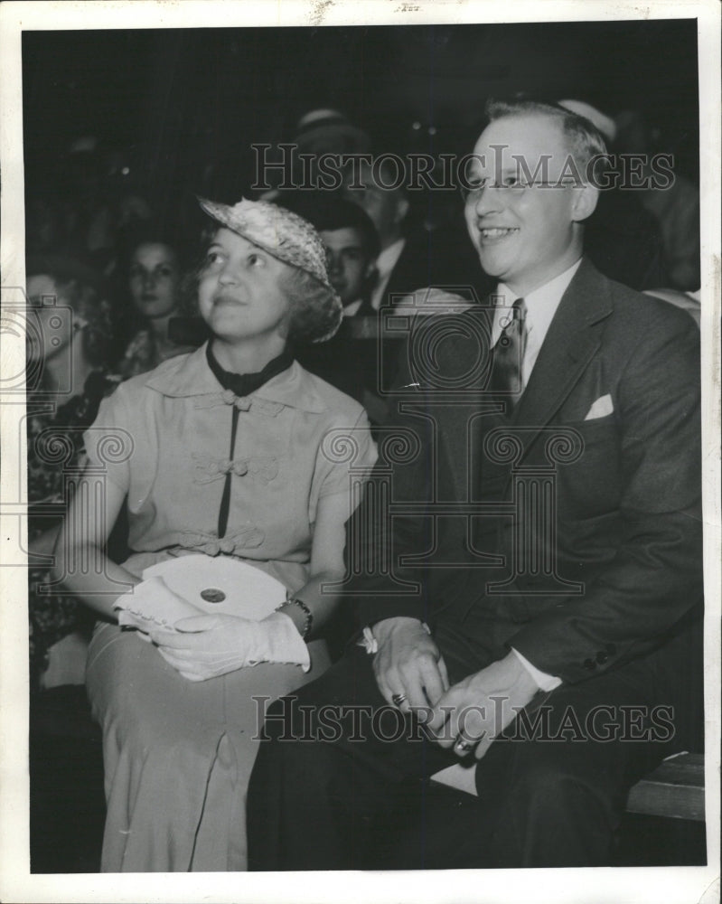 1995 Press Photo Mr. and Mrs. Wilfred A Steiner - RRW28373 - Historic Images