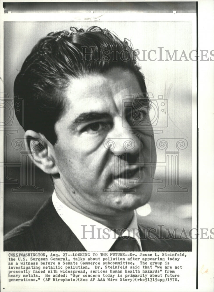 1970 Press Photo Dr. Jesse L. Steinfield, U.S. Surgeon - RRW28379 - Historic Images