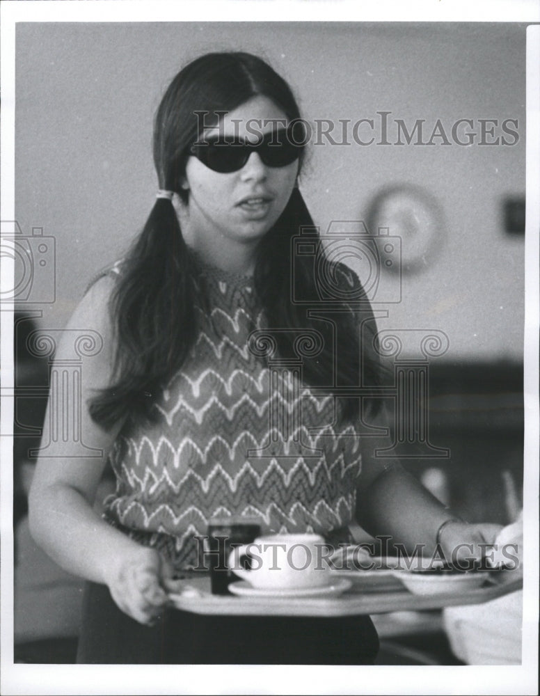 1968 Press Photo 15 Yr Old University Student At Lunch - RRW28445 - Historic Images