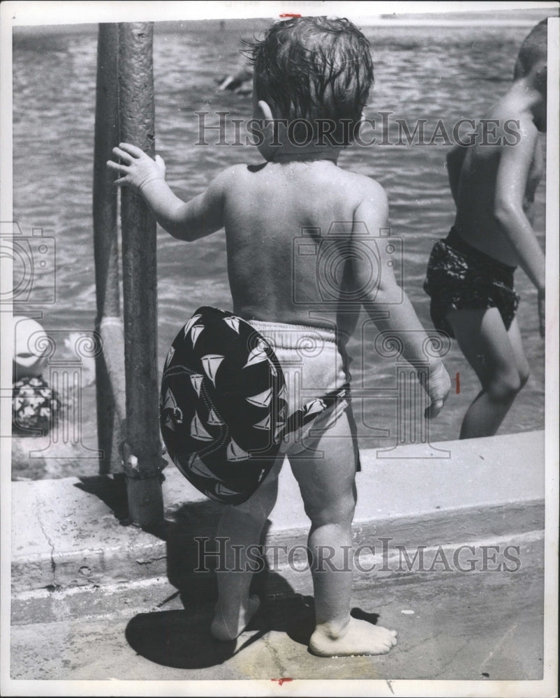 1958 Press Photo Little Boy At Swimming Pool - RRW28483 - Historic Images