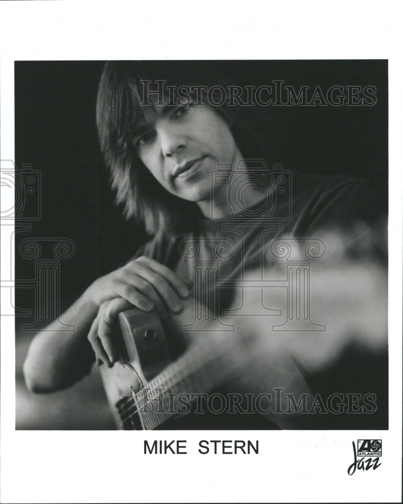 1999 Press Photo Entertainer Mike Stern Promo Picture - RRW28525 - Historic Images