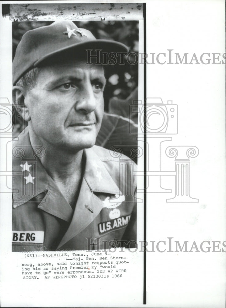 1966 Press Photo US Army Gen. Ben Sternberg - RRW28561 - Historic Images