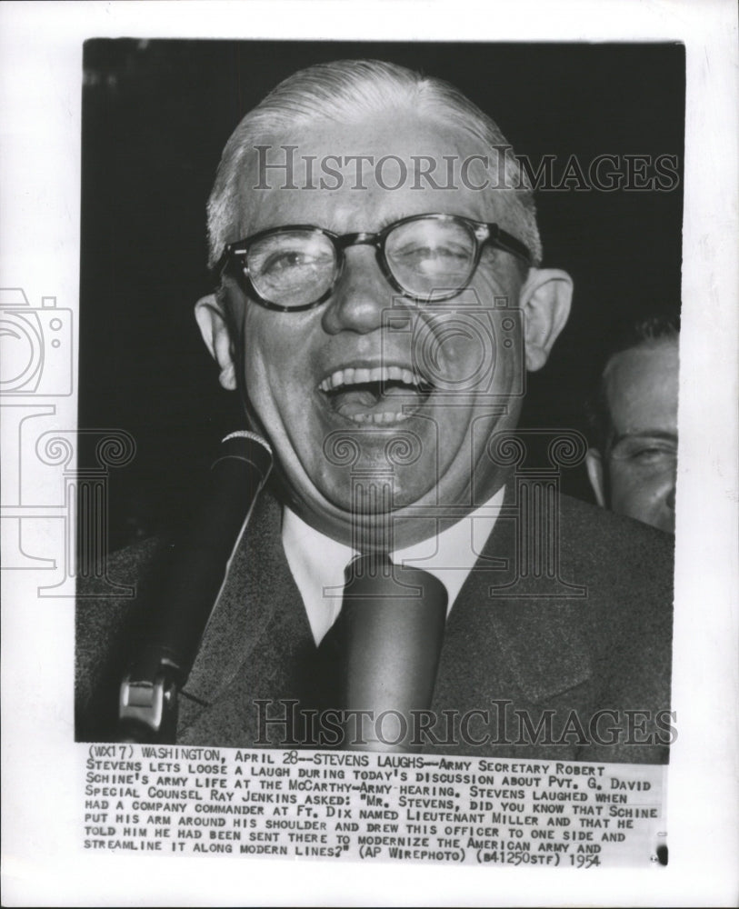 1954 Press Photo Army Secry Stevens Laughing Press Conf - RRW28619 - Historic Images