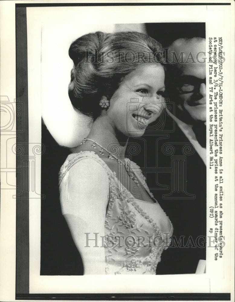 1974 Press Photo Princess Anne Presents Awards Film TV - RRW28729 - Historic Images