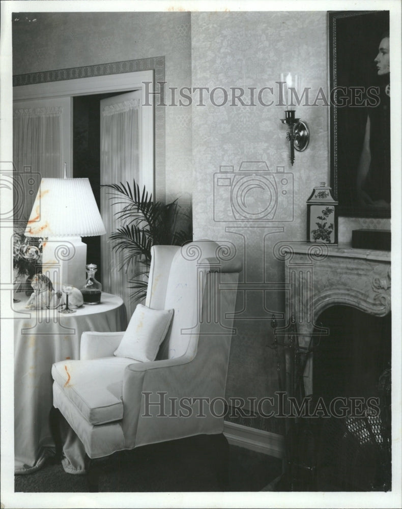 1983 Press Photo Chair Skirted Table - RRW28843 - Historic Images