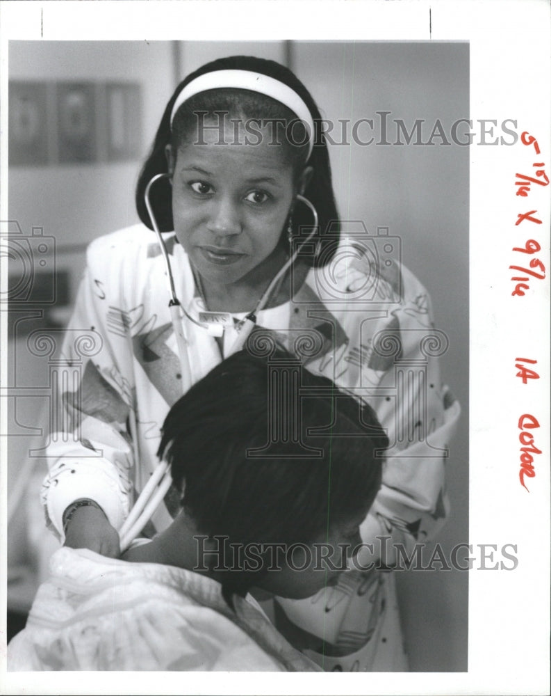 1993 Press Photo Dorothy Coleman Nurse Practitioner - RRW29457 - Historic Images