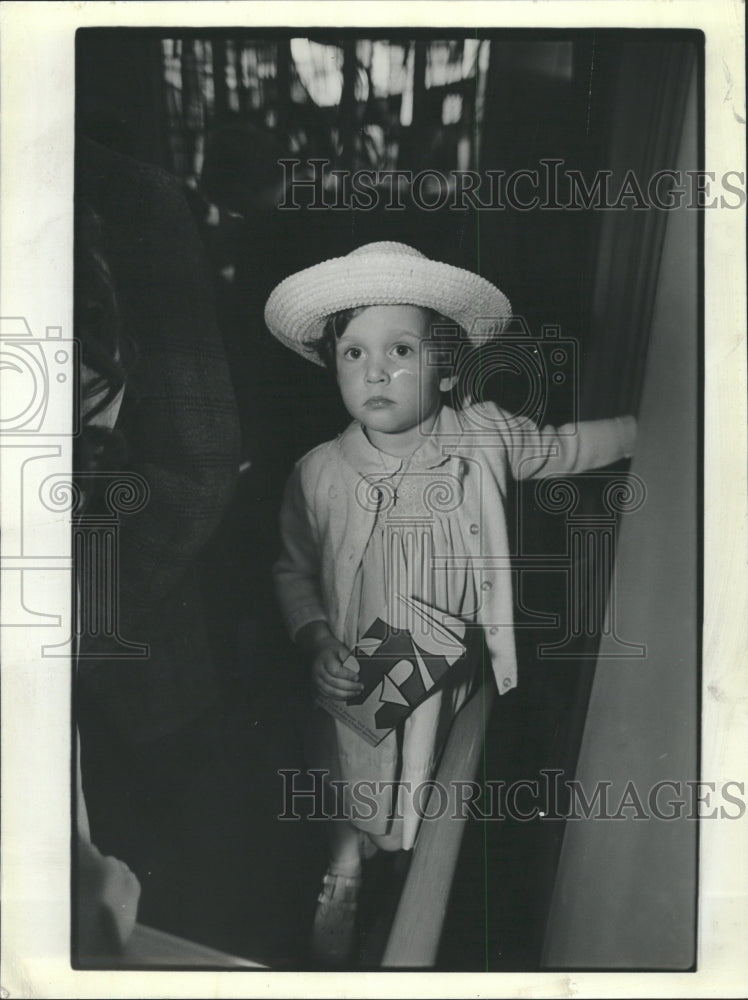 1982 Press Photo Millar Chapel Easter bonnet service - RRW29609 - Historic Images