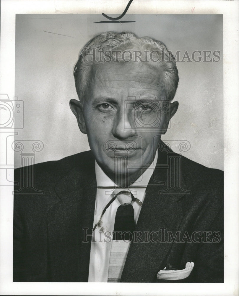 1958 Press Photo Arthur Hannah Politician Stay Muller - RRW29985 - Historic Images