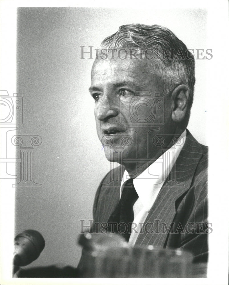 1979 Press Photo Joe Harnett President Standard Oil - RRW30027 - Historic Images