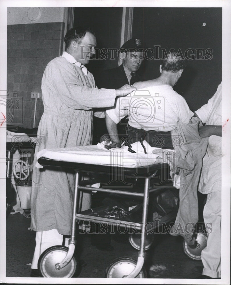 1952 Press Photo Detroit Hospital Emergency Ward - RRW30197 - Historic Images