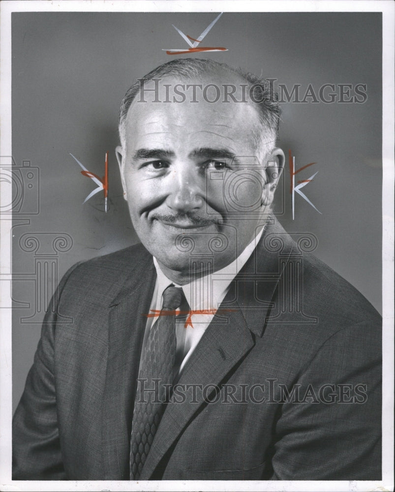 1966 Press Photo Harry Grander Developer Restaurants - RRW30229 - Historic Images