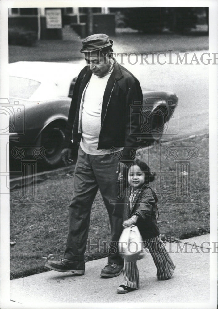 1972 Press Photo Grand Parents - RRW30249 - Historic Images