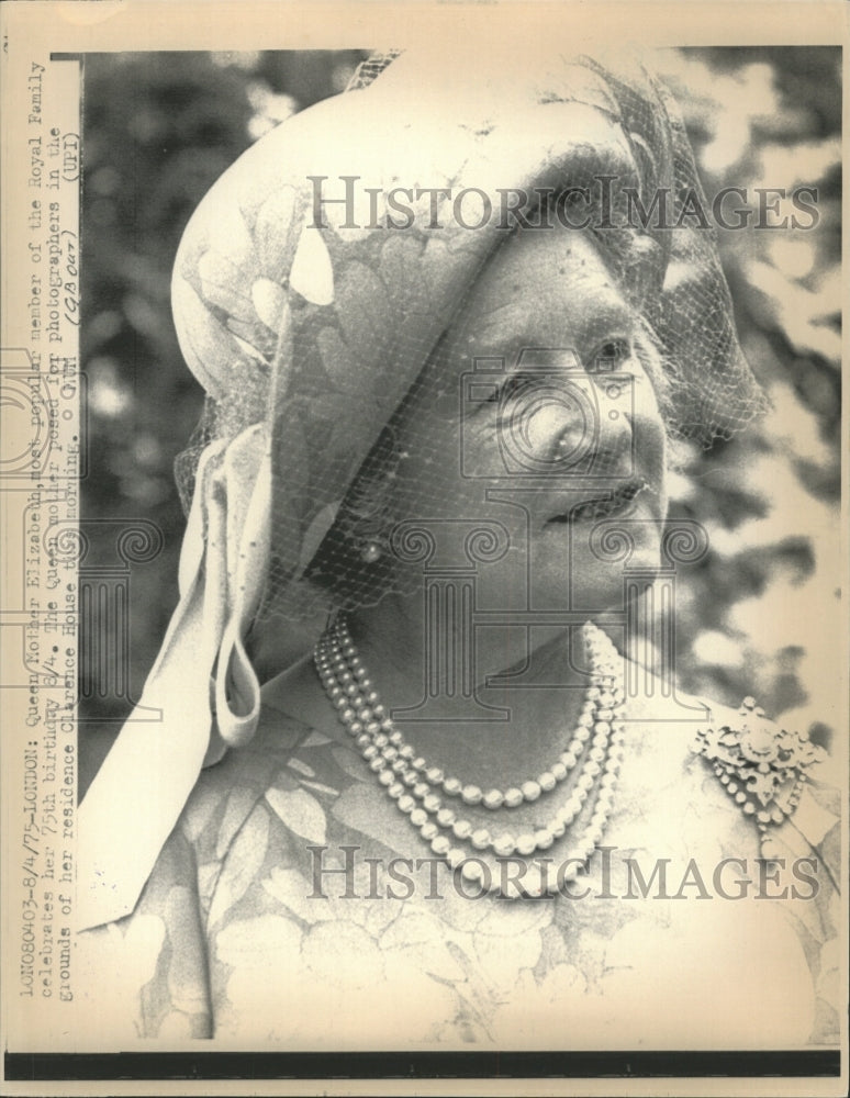 1975 Press Photo Queen Mother Elizabeth Birthday - RRW30487 - Historic Images