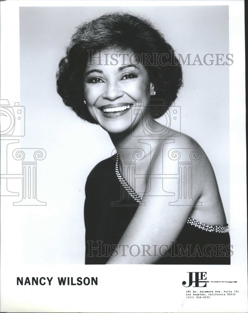 1985 Press Photo Nancy Wilson musician singer Rick cafe - RRW30865 - Historic Images