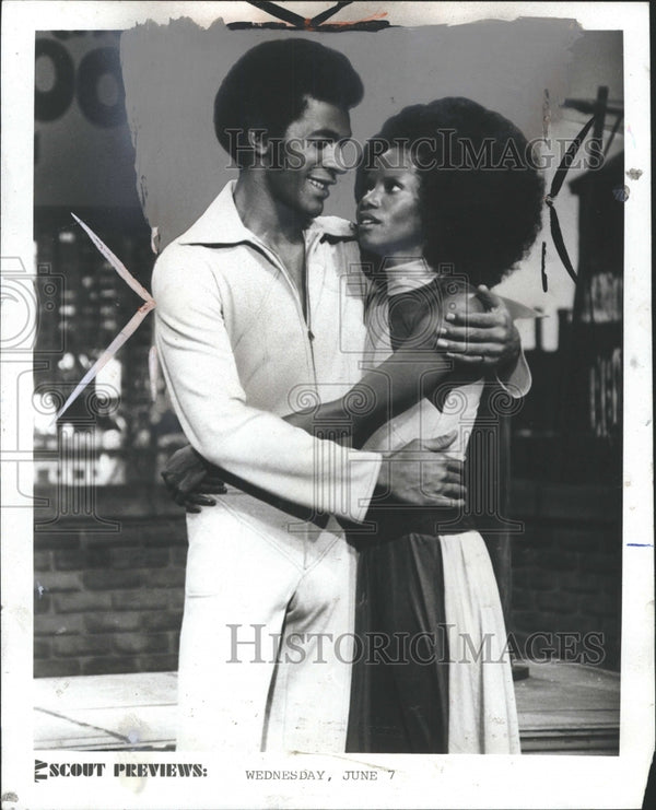 1972 Press Photo Clifton Davis & Melba Moore Actors. - RRW31205 ...