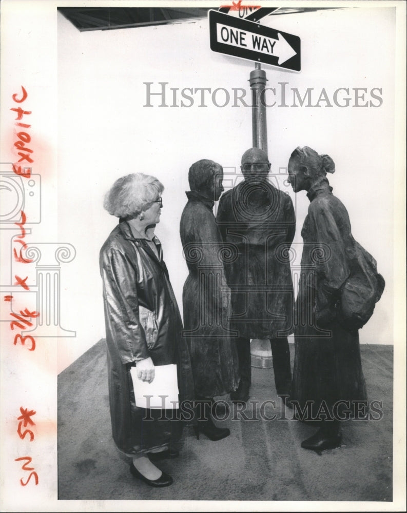 1954 Press Photo CHICAGO INTERNATIONAL ART EXPOSITION - RRW31411 - Historic Images