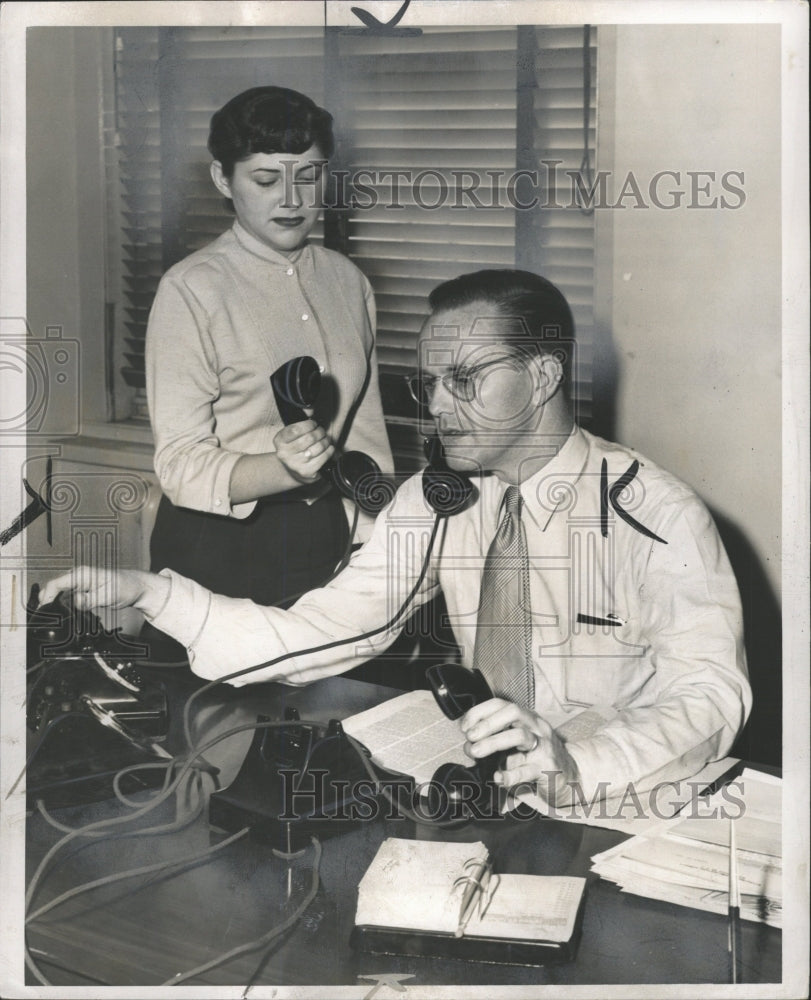 1951 Press Photo Shirley Russell Phillip Hart telephone - RRW31757 - Historic Images