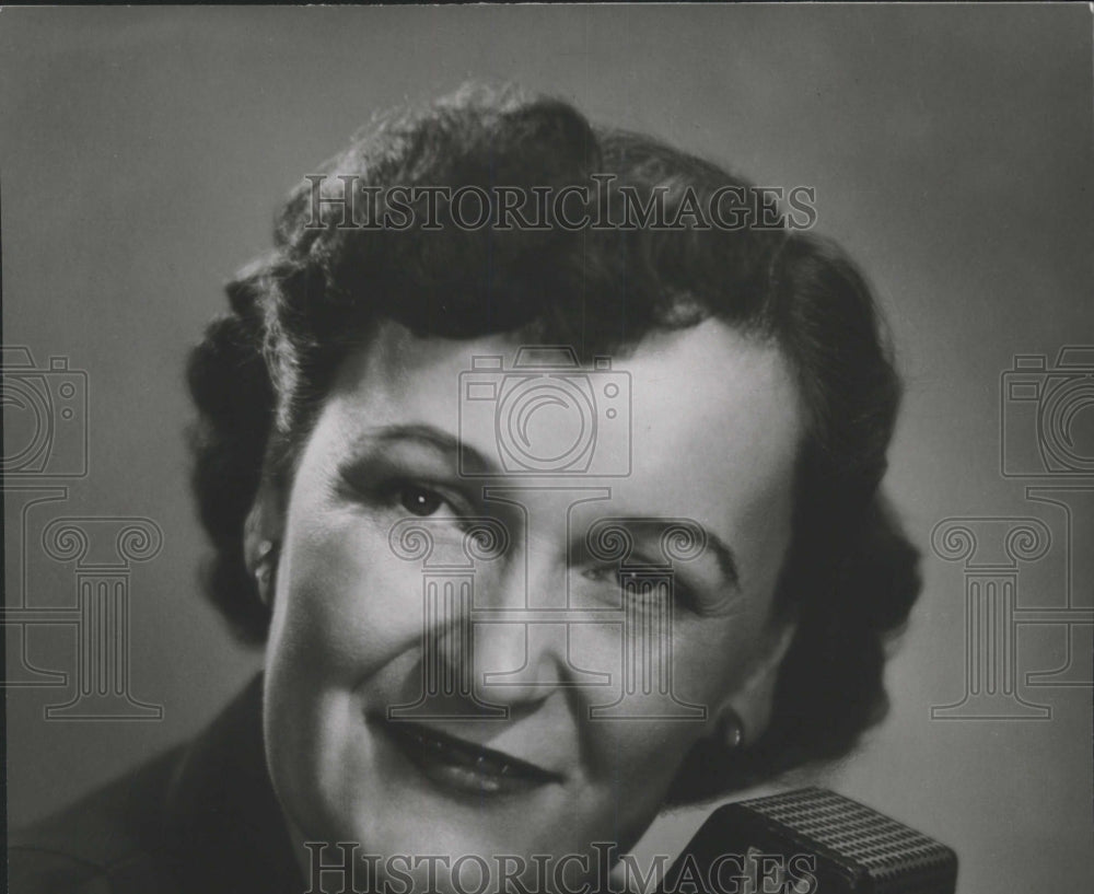 1951 Press Photo Frances Harris Women Editor Eva Briggs - RRW31839 - Historic Images