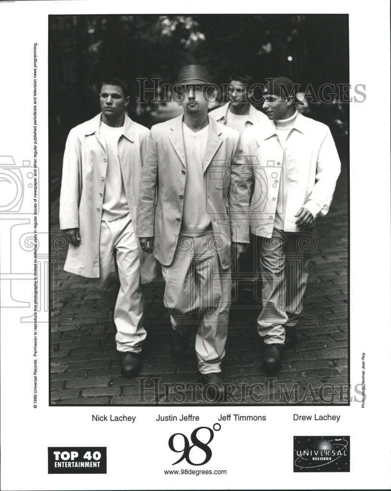1999 Press Photo 98 Degrees Boy Band Nick Lachey - RRW31873 - Historic Images