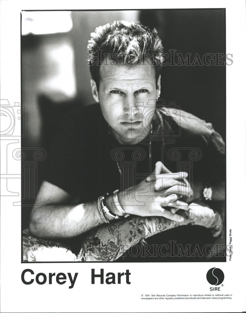 1992 Press Photo Corey Mitchell Hart Canadian Musician - RRW31991 - Historic Images