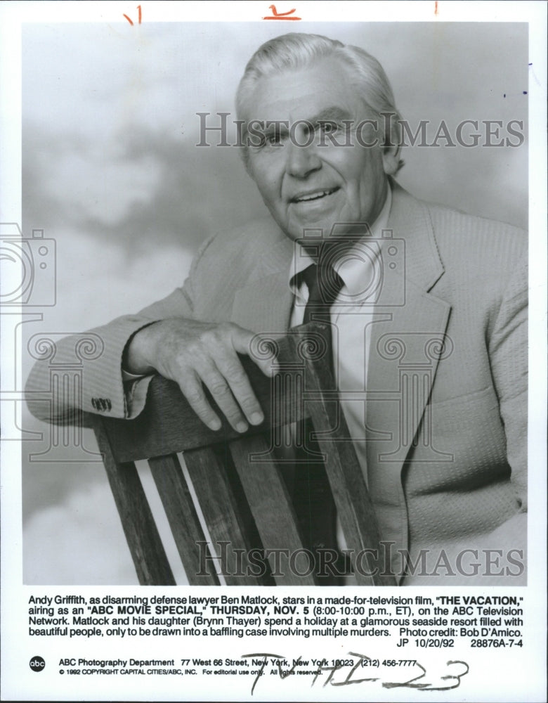 1992 Press Photo Andy Griffith Ben Matlock Vacation - RRW32271 - Historic Images